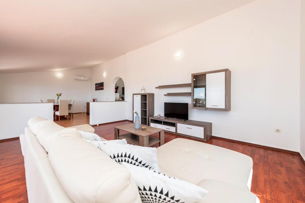 Apartment Astoria Zaton  Kültér fotó